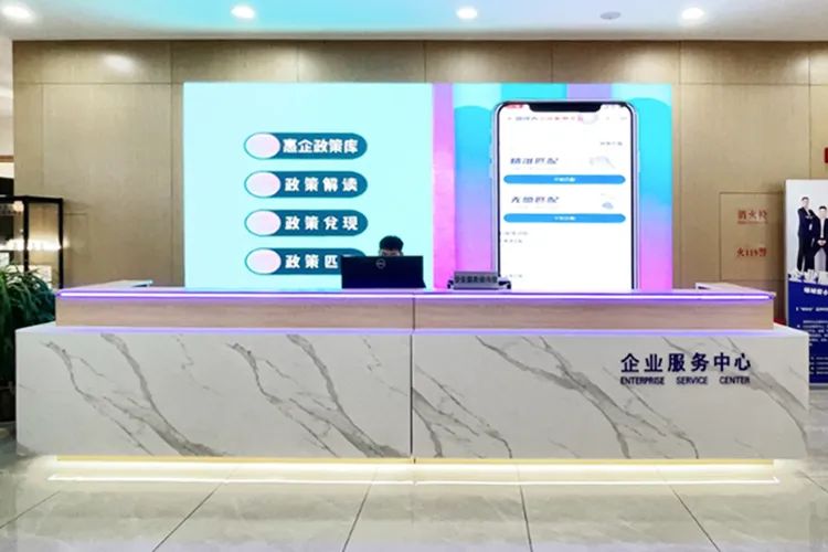 1758439006964083480.jpg 01.jpg