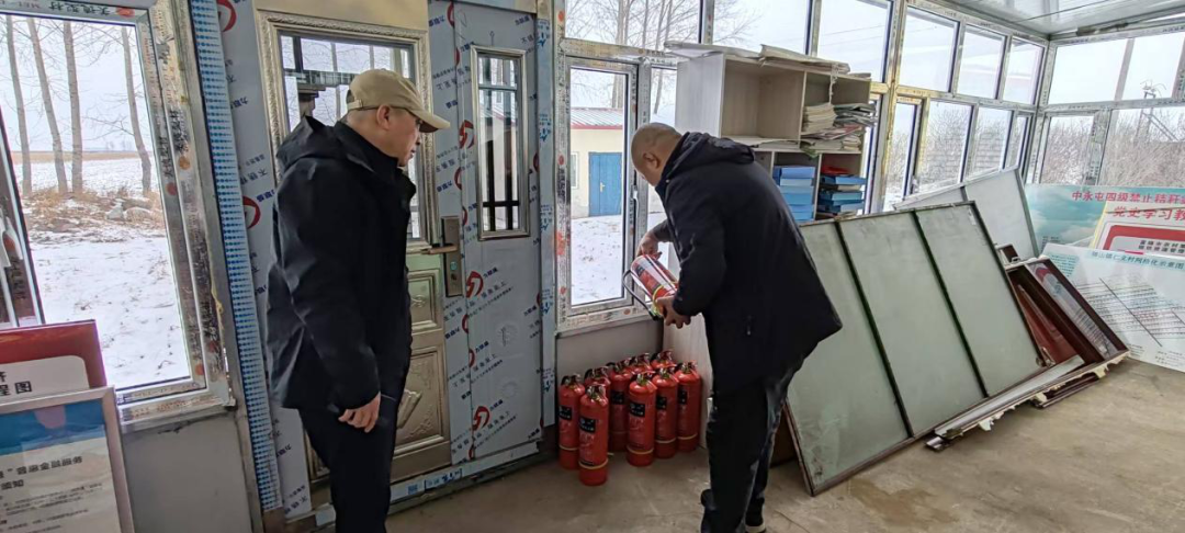 1764723817664011950.png 2.png